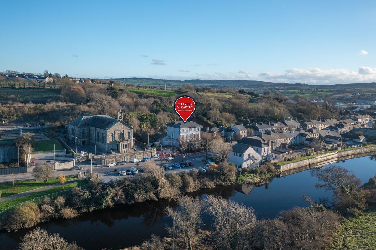 Period Property For Sale: Sutherland Centre, 73-74 North Street, Skibbereen, Co. Cork Period Property For Sale: Sutherland Centre, 73-74 North Street, Skibbereen, Co. Cork