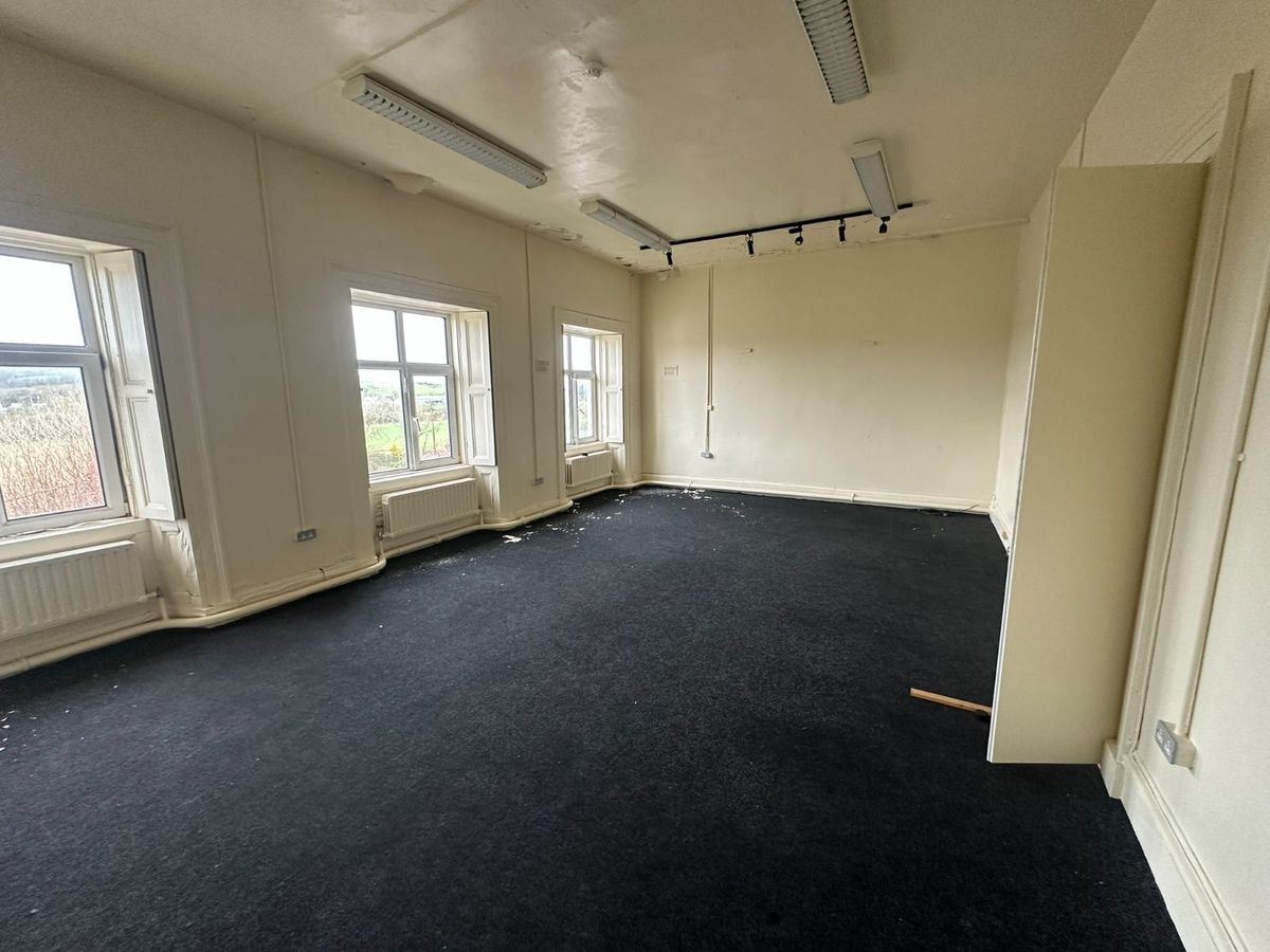 Period Property For Sale: Sutherland Centre, 73-74 North Street, Skibbereen, Co. Cork Period Property For Sale: Sutherland Centre, 73-74 North Street, Skibbereen, Co. Cork