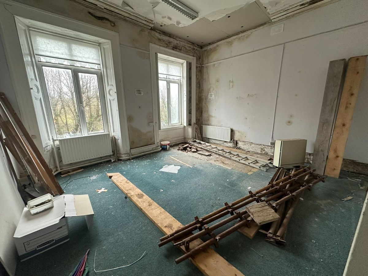 Period Property For Sale: Sutherland Centre, 73-74 North Street, Skibbereen, Co. Cork Period Property For Sale: Sutherland Centre, 73-74 North Street, Skibbereen, Co. Cork