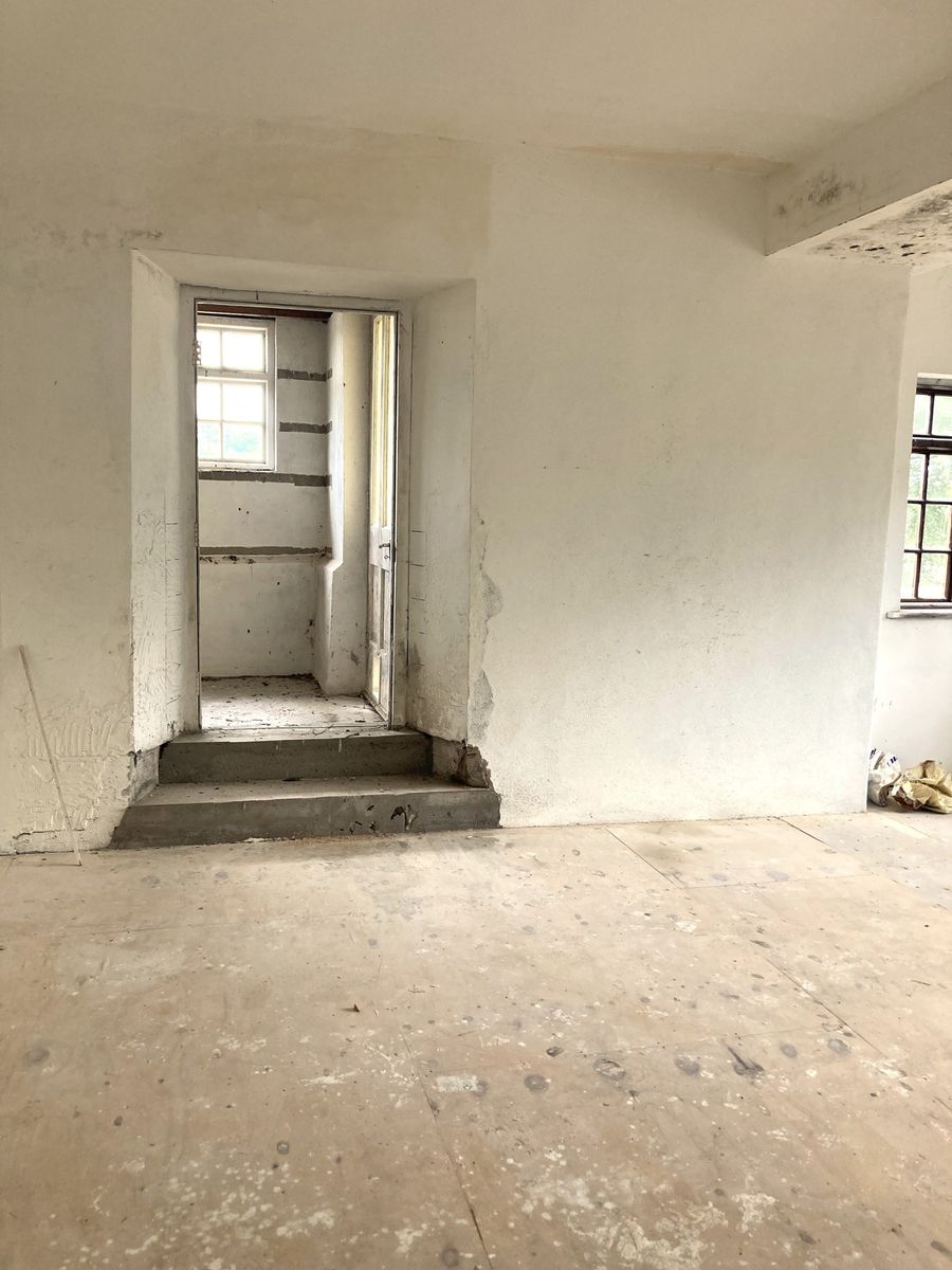 Glebe House For Sale: The Glebe, Nantenan, Askeaton, Co. Limerick Glebe House For Sale: The Glebe, Nantenan, Askeaton, Co. Limerick