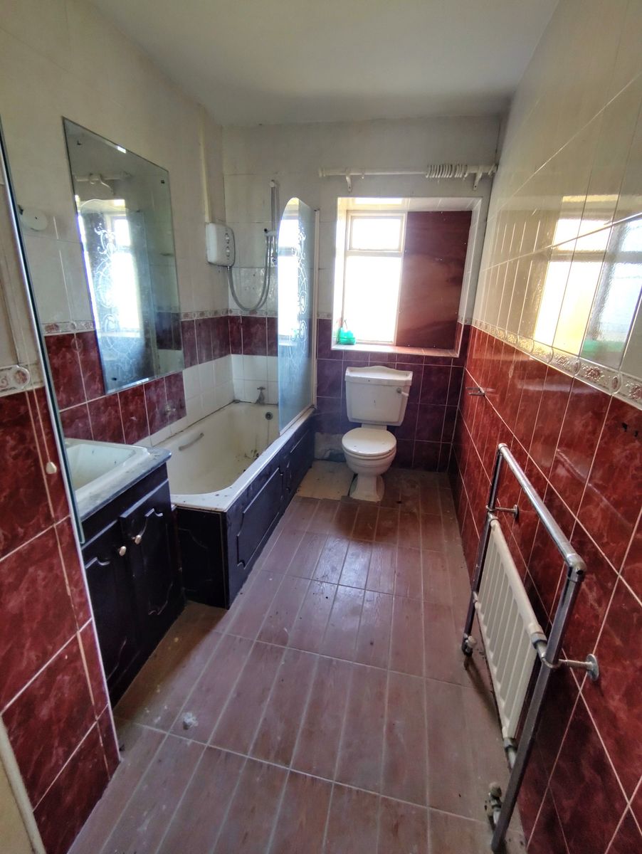 Glebe House For Sale: The Glebe, Nantenan, Askeaton, Co. Limerick Glebe House For Sale: The Glebe, Nantenan, Askeaton, Co. Limerick