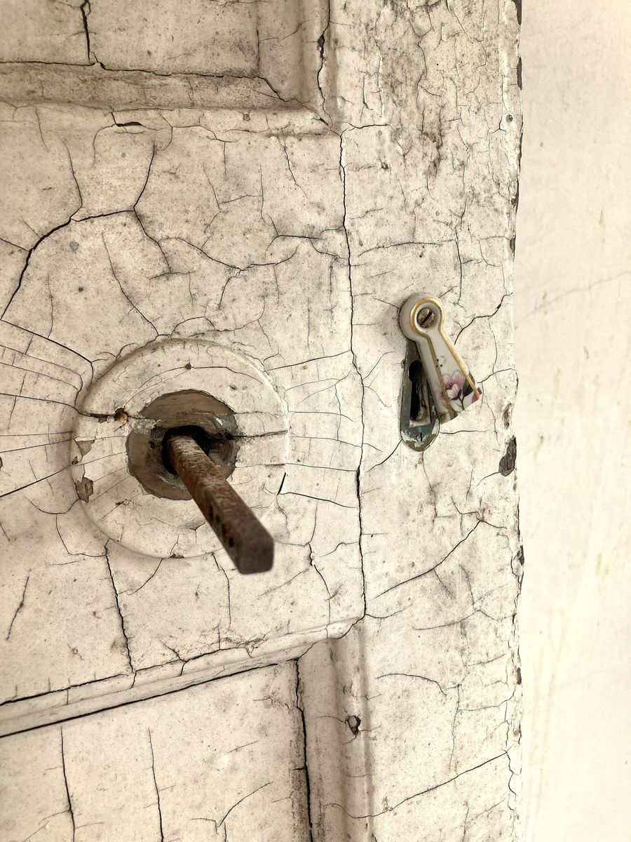 Glebe House For Sale: The Glebe, Nantenan, Askeaton, Co. Limerick Glebe House For Sale: The Glebe, Nantenan, Askeaton, Co. Limerick