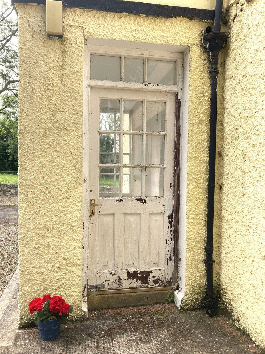 Glebe House For Sale: The Glebe, Nantenan, Askeaton, Co. Limerick Glebe House For Sale: The Glebe, Nantenan, Askeaton, Co. Limerick