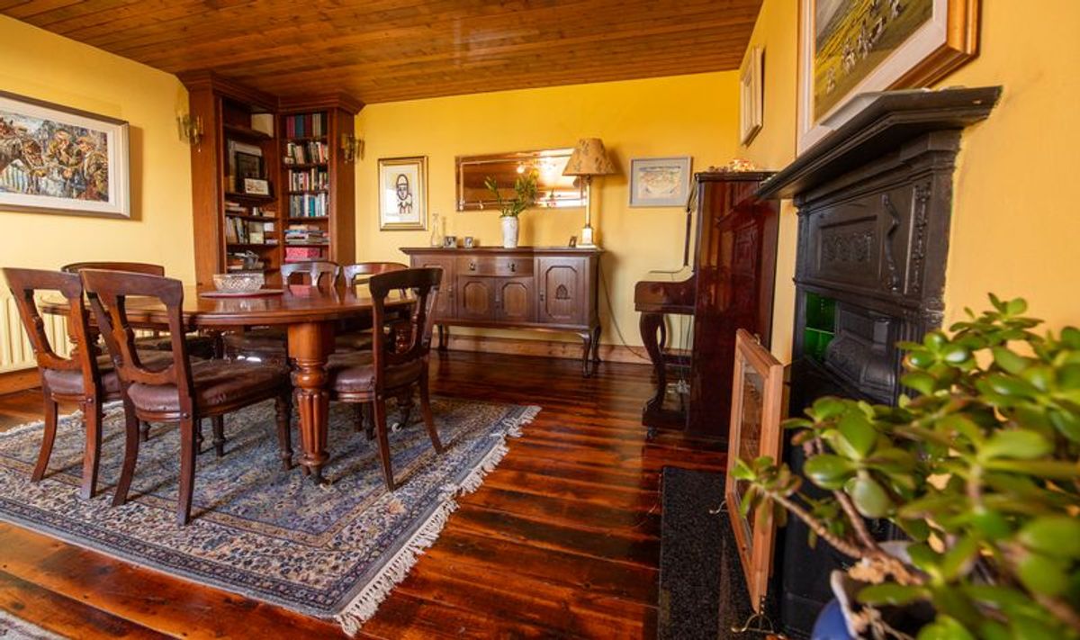 Period Farmhouse For Sale: The Glen, Ladywell, Ballyheigue, Co. Kerry Period Farmhouse For Sale: The Glen, Ladywell, Ballyheigue, Co. Kerry