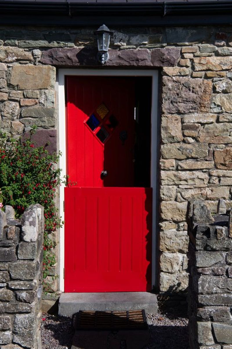 Period Farmhouse For Sale: The Glen, Ladywell, Ballyheigue, Co. Kerry Period Farmhouse For Sale: The Glen, Ladywell, Ballyheigue, Co. Kerry