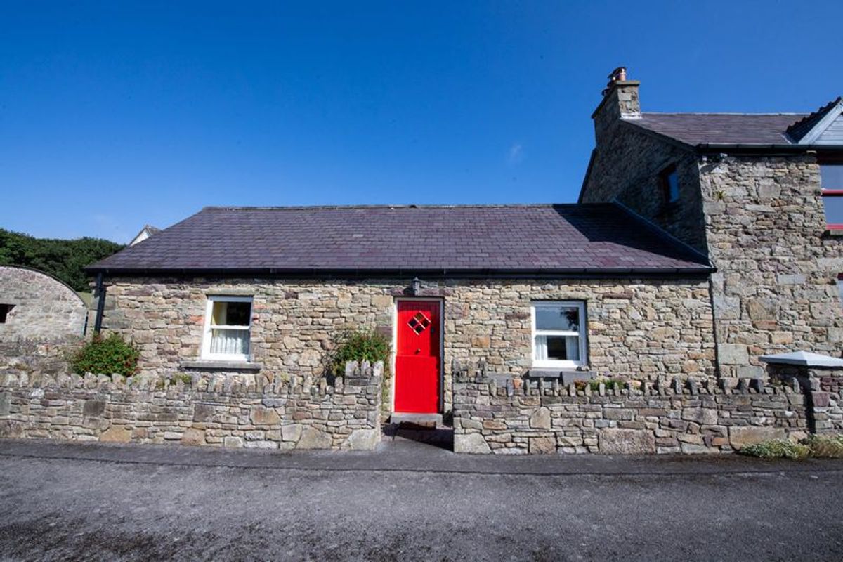 Period Farmhouse For Sale: The Glen, Ladywell, Ballyheigue, Co. Kerry Period Farmhouse For Sale: The Glen, Ladywell, Ballyheigue, Co. Kerry