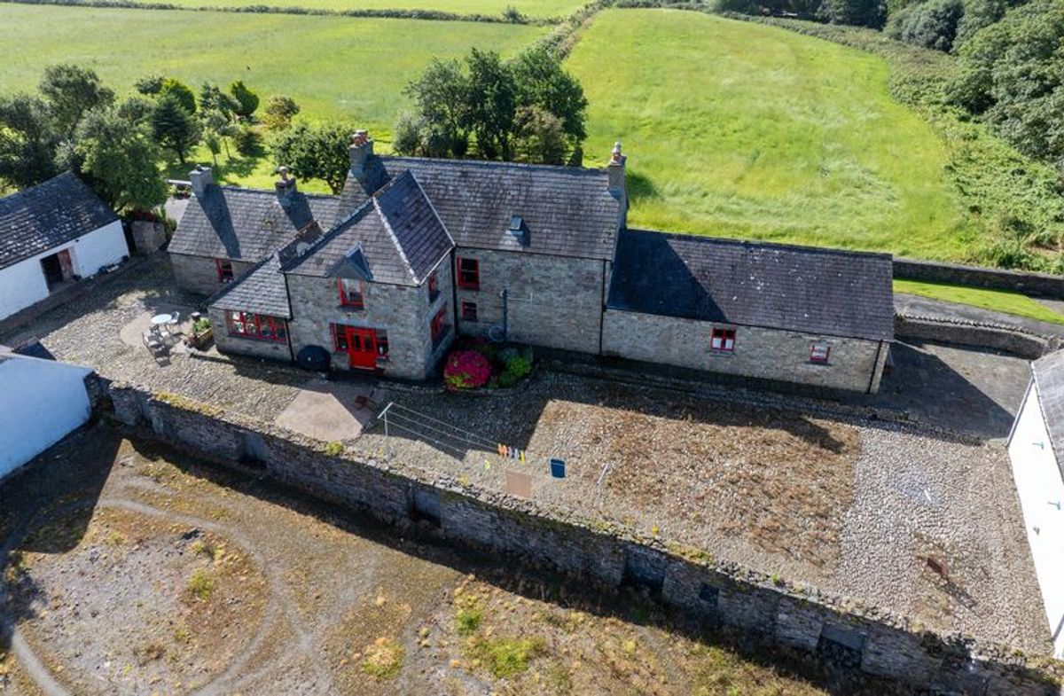 Period Farmhouse For Sale: The Glen, Ladywell, Ballyheigue, Co. Kerry Period Farmhouse For Sale: The Glen, Ladywell, Ballyheigue, Co. Kerry