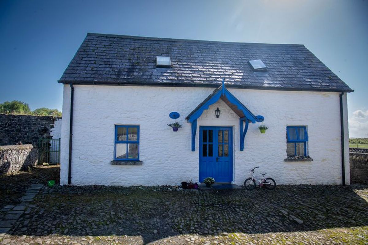 Period Farmhouse For Sale: The Glen, Ladywell, Ballyheigue, Co. Kerry Period Farmhouse For Sale: The Glen, Ladywell, Ballyheigue, Co. Kerry