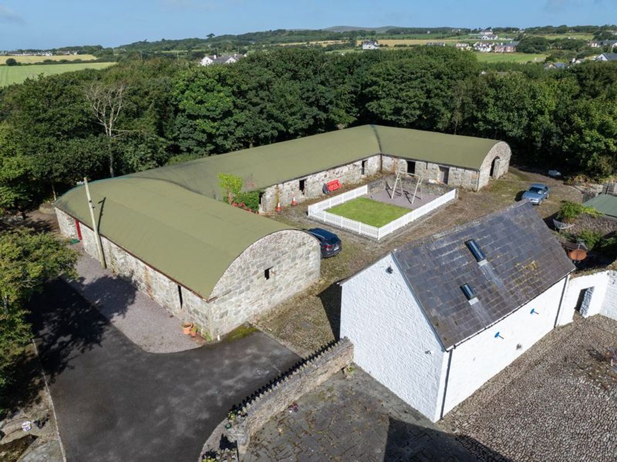 Period Farmhouse For Sale: The Glen, Ladywell, Ballyheigue, Co. Kerry Period Farmhouse For Sale: The Glen, Ladywell, Ballyheigue, Co. Kerry