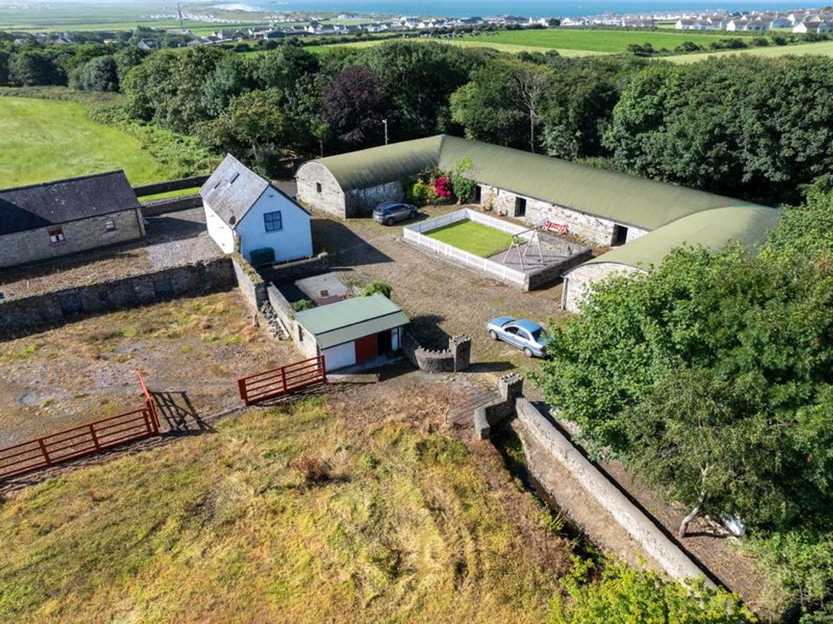 Period Farmhouse For Sale: The Glen, Ladywell, Ballyheigue, Co. Kerry Period Farmhouse For Sale: The Glen, Ladywell, Ballyheigue, Co. Kerry