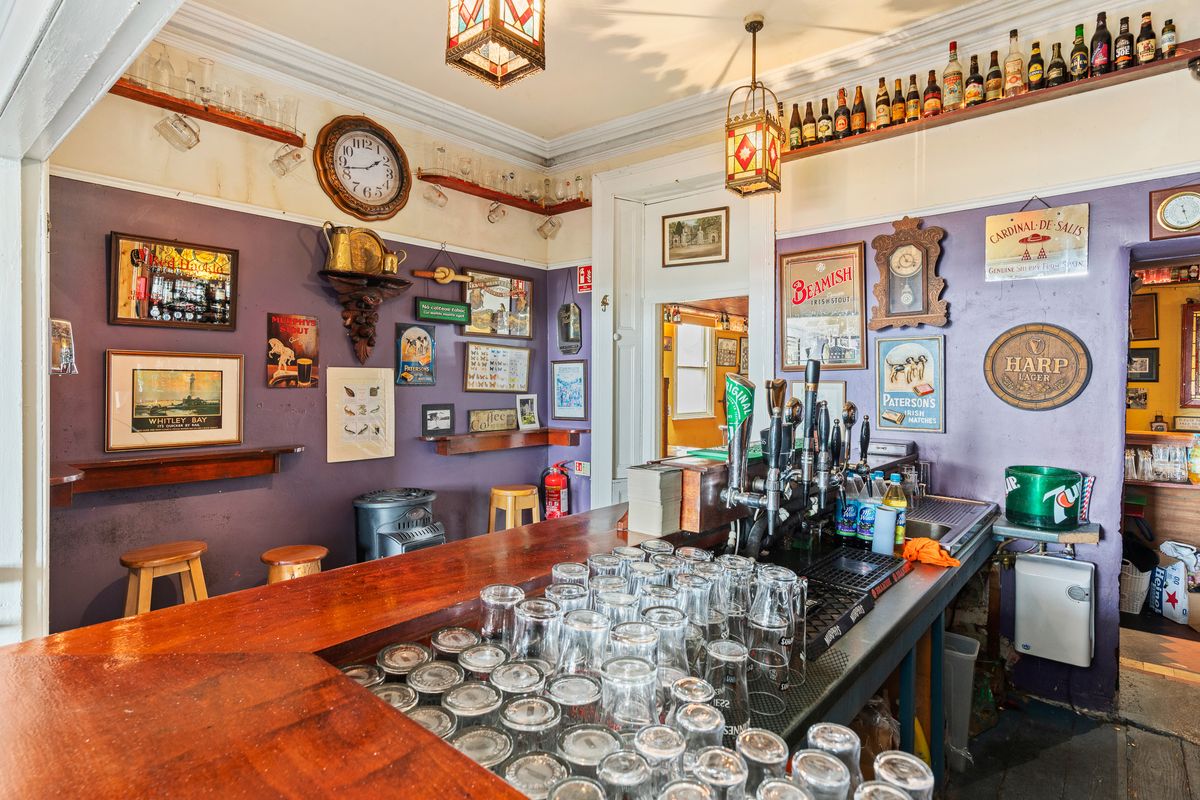 Victorian Building For Sale: The Marine Bar, Upper Strand, Youghal, Co. Cork Victorian Building For Sale: The Marine Bar, Upper Strand, Youghal, Co. Cork