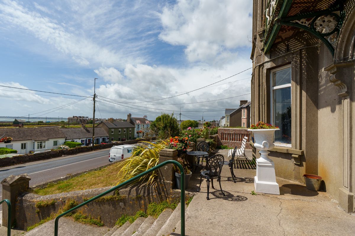 Victorian Building For Sale: The Marine Bar, Upper Strand, Youghal, Co. Cork Victorian Building For Sale: The Marine Bar, Upper Strand, Youghal, Co. Cork