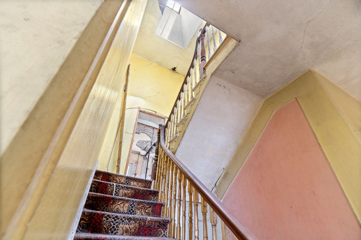 Victorian Building For Sale: The Marine Bar, Upper Strand, Youghal, Co. Cork Victorian Building For Sale: The Marine Bar, Upper Strand, Youghal, Co. Cork