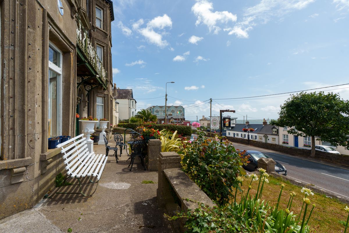 Victorian Building For Sale: The Marine Bar, Upper Strand, Youghal, Co. Cork Victorian Building For Sale: The Marine Bar, Upper Strand, Youghal, Co. Cork