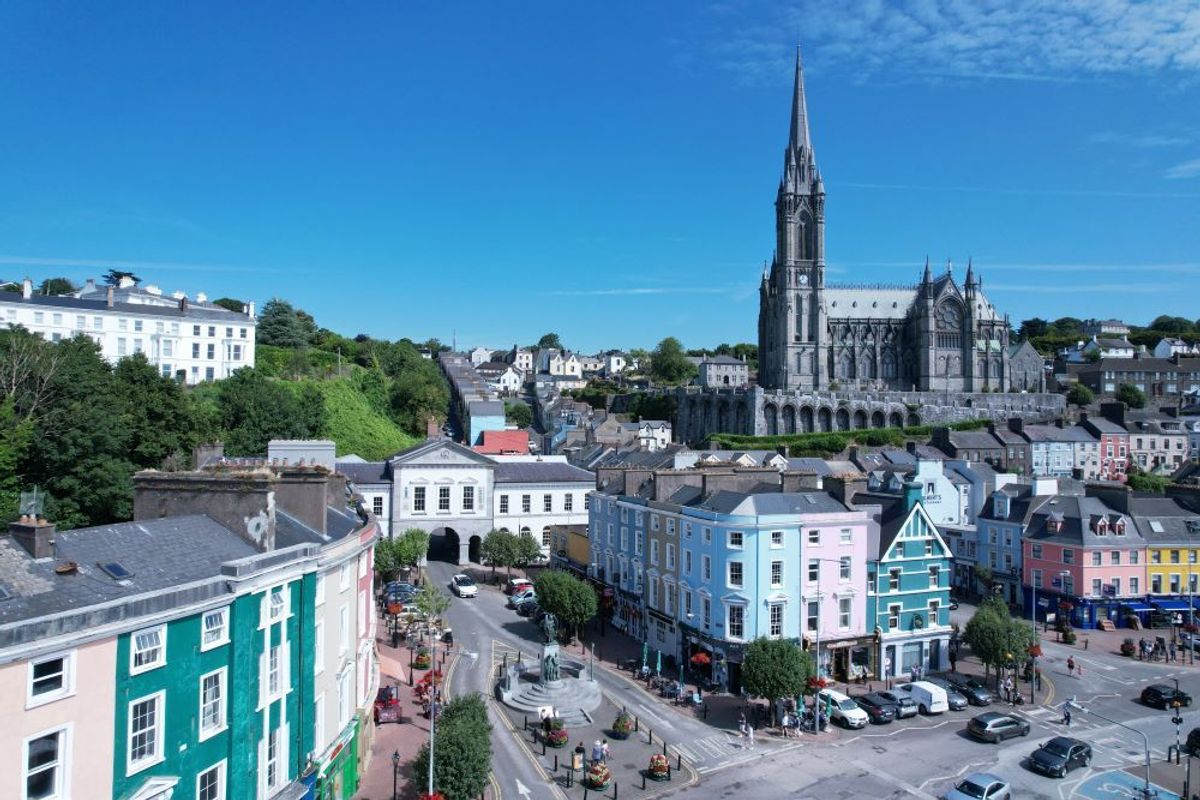 Iconic Building For Sale: The Mauretania Bar, Casement Square, Cobh, Co. Cork Iconic Building For Sale: The Mauretania Bar, Casement Square, Cobh, Co. Cork