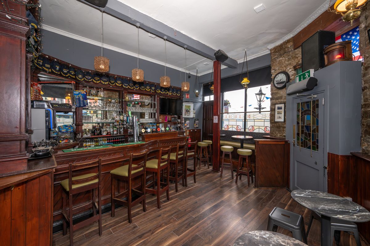 Iconic Building For Sale: The Mauretania Bar, Casement Square, Cobh, Co. Cork Iconic Building For Sale: The Mauretania Bar, Casement Square, Cobh, Co. Cork