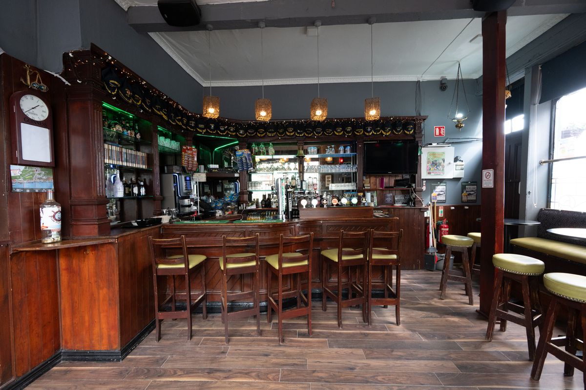 Iconic Building For Sale: The Mauretania Bar, Casement Square, Cobh, Co. Cork Iconic Building For Sale: The Mauretania Bar, Casement Square, Cobh, Co. Cork