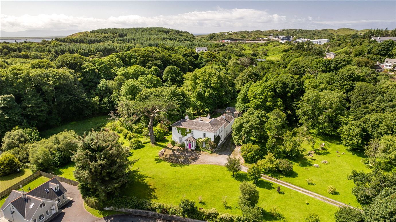 Former Rectory For Sale: The Old Rectory, Glebe, Killybegs, Co. Donegal Former Rectory For Sale: The Old Rectory, Glebe, Killybegs, Co. Donegal