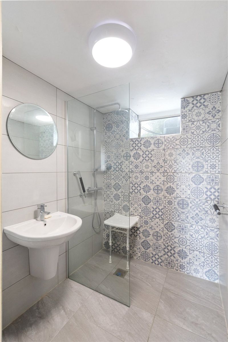 Former Presbytery For Sale: The Presbytery, Crosschapel, Blessington, Co. Kildare Former Presbytery For Sale: The Presbytery, Crosschapel, Blessington, Co. Kildare