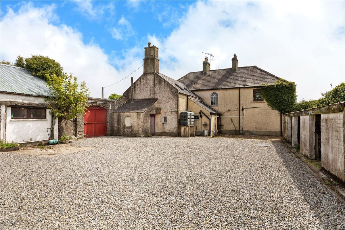 Former Presbytery For Sale: The Presbytery, Crosschapel, Blessington, Co. Kildare Former Presbytery For Sale: The Presbytery, Crosschapel, Blessington, Co. Kildare