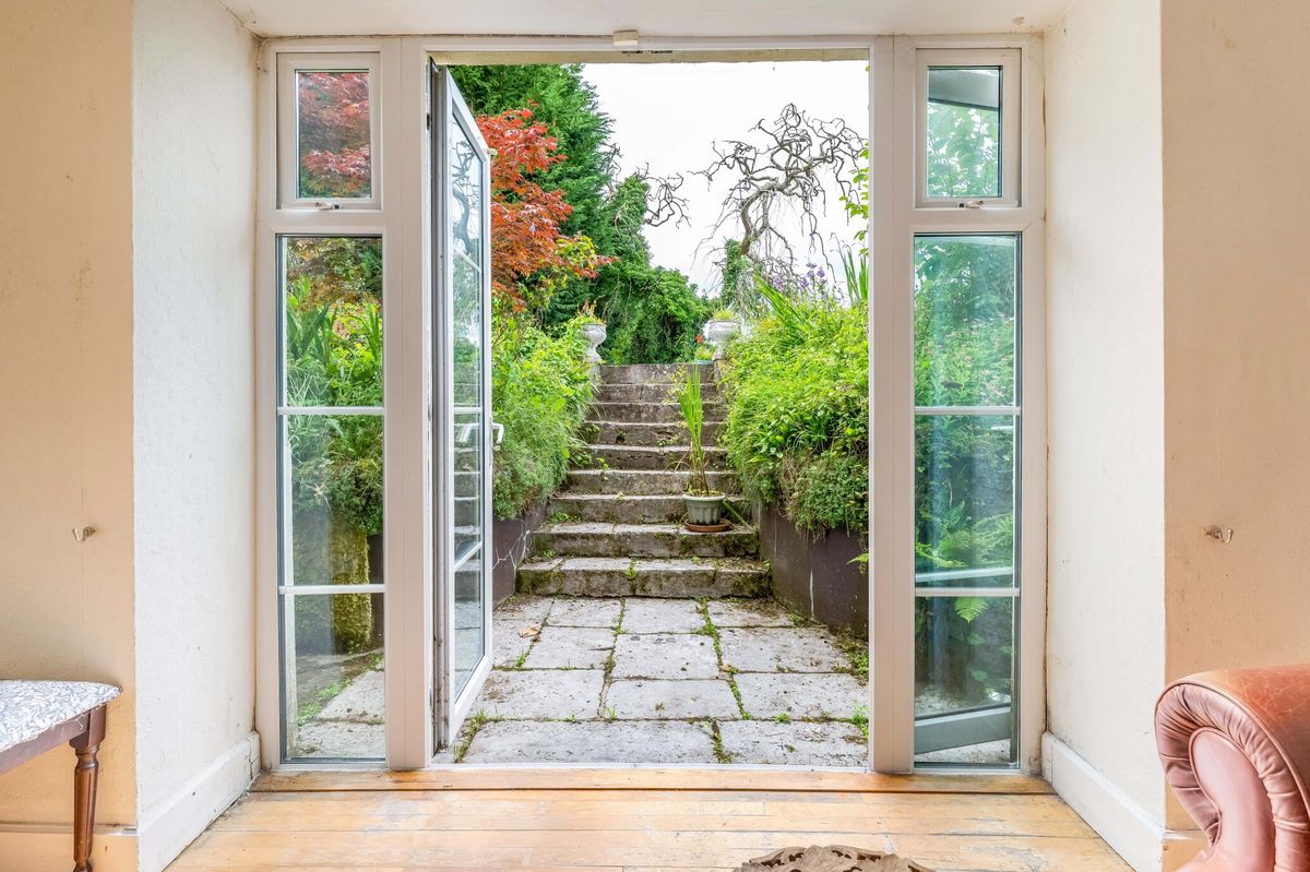 Former Rectory For Sale: The Rectory, Oldcastle, Co. Meath Former Rectory For Sale: The Rectory, Oldcastle, Co. Meath