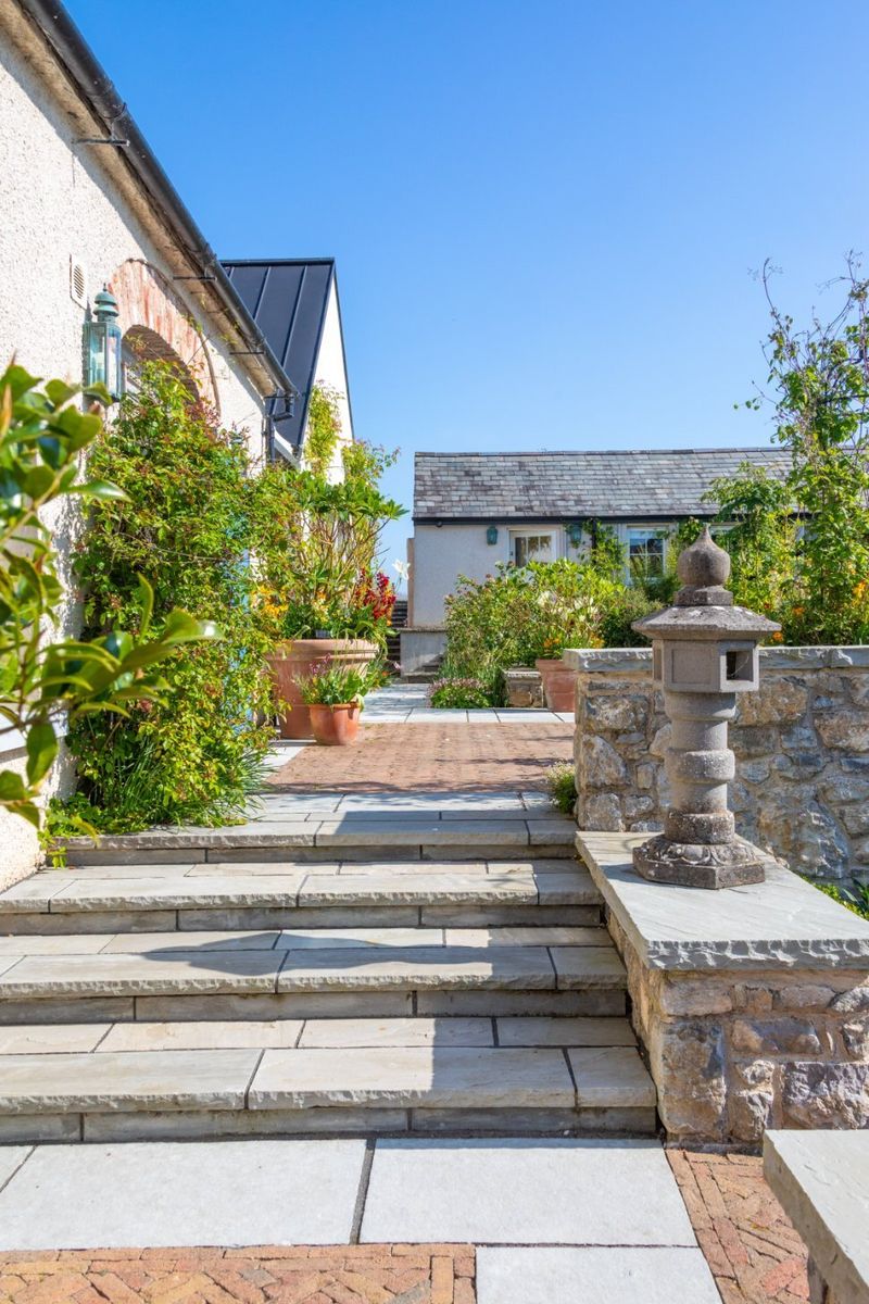 Renovated 18th Century Farmhouse For Sale: The Retreat, Lough Gur, Bruff, Co. Limerick Renovated 18th Century Farmhouse For Sale: The Retreat, Lough Gur, Bruff, Co. Limerick