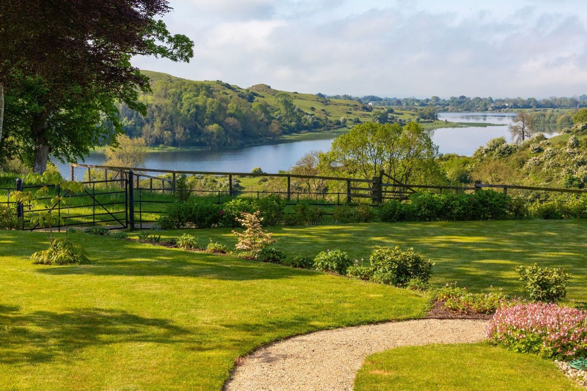 Renovated 18th Century Farmhouse For Sale: The Retreat, Lough Gur, Bruff, Co. Limerick Renovated 18th Century Farmhouse For Sale: The Retreat, Lough Gur, Bruff, Co. Limerick