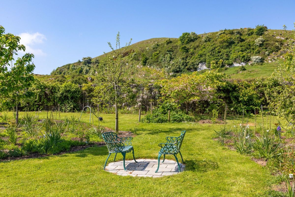 Renovated 18th Century Farmhouse For Sale: The Retreat, Lough Gur, Bruff, Co. Limerick Renovated 18th Century Farmhouse For Sale: The Retreat, Lough Gur, Bruff, Co. Limerick