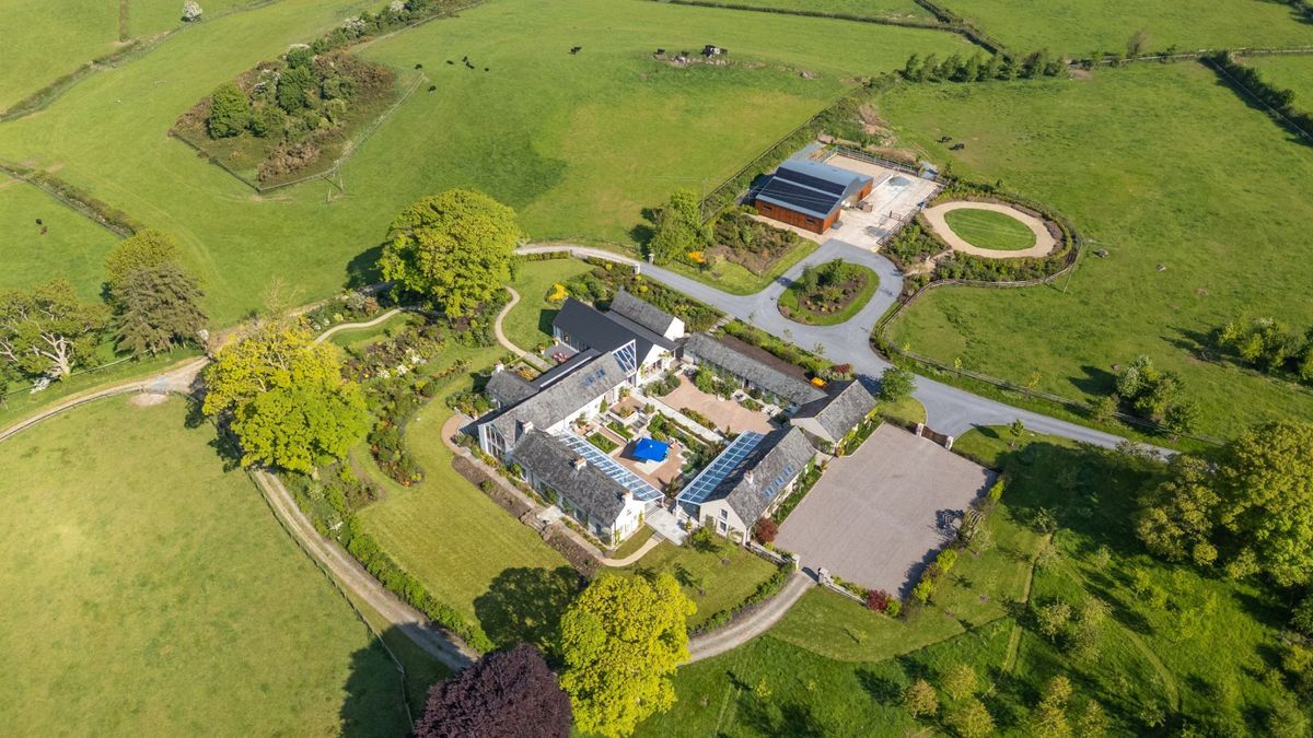 Renovated 18th Century Farmhouse For Sale: The Retreat, Lough Gur, Bruff, Co. Limerick Renovated 18th Century Farmhouse For Sale: The Retreat, Lough Gur, Bruff, Co. Limerick