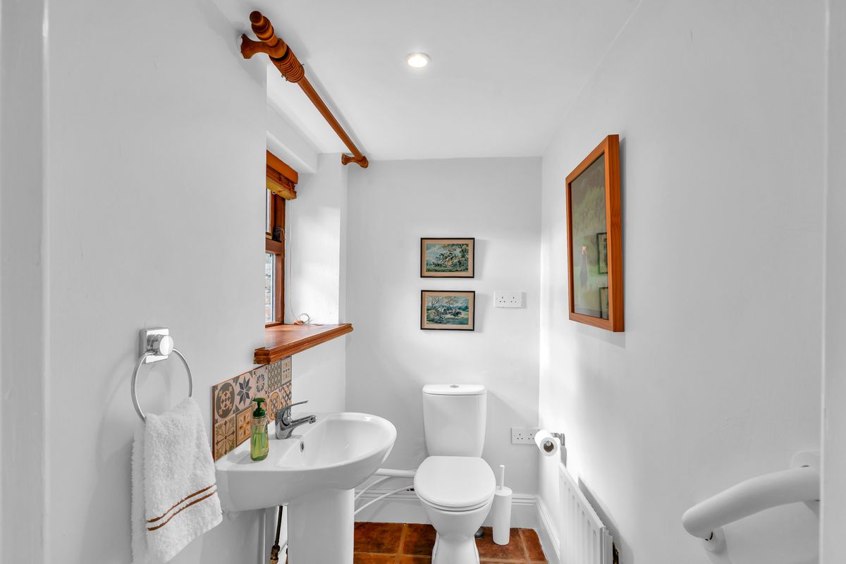 Period Property For Sale: The Schoolmasters House, Brannockstown, Kilcullen, Co. Kildare Period Property For Sale: The Schoolmasters House, Brannockstown, Kilcullen, Co. Kildare