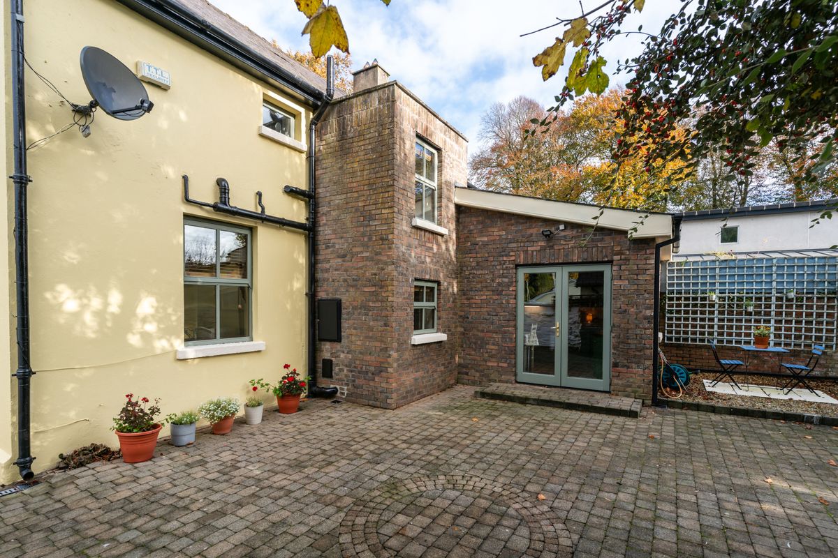 Period Property For Sale: The Schoolmasters House, Brannockstown, Kilcullen, Co. Kildare Period Property For Sale: The Schoolmasters House, Brannockstown, Kilcullen, Co. Kildare