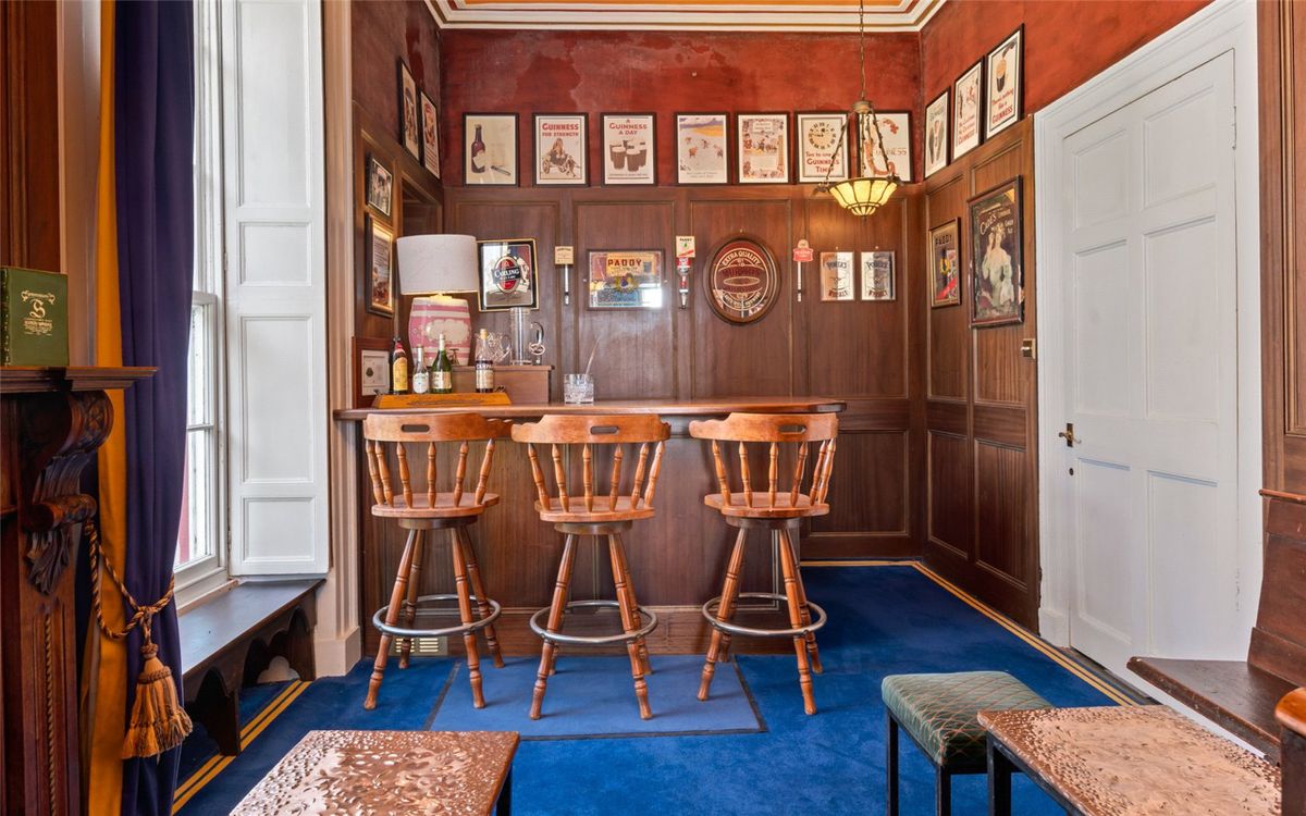 Georgian Country Home For Sale: Waterloo House, Navigation Road, Mallow, Co. Cork Georgian Country Home For Sale: Waterloo House, Navigation Road, Mallow, Co. Cork