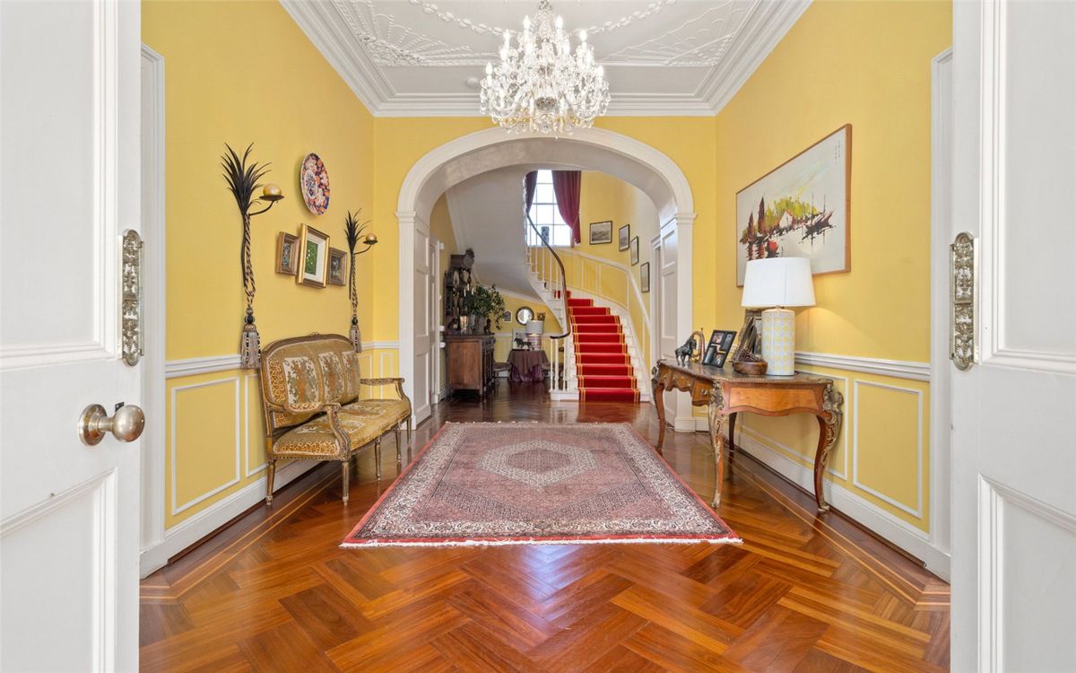 Georgian Country Home For Sale: Waterloo House, Navigation Road, Mallow, Co. Cork Georgian Country Home For Sale: Waterloo House, Navigation Road, Mallow, Co. Cork