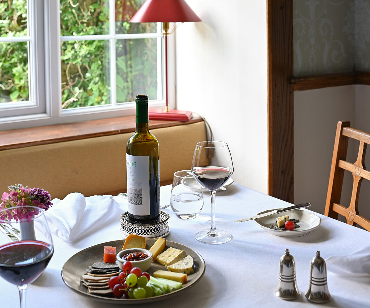 Renvyle House Hotel, Renvyle, Connemara, Co. Galway Renvyle House Hotel, Renvyle, Connemara, Co. Galway